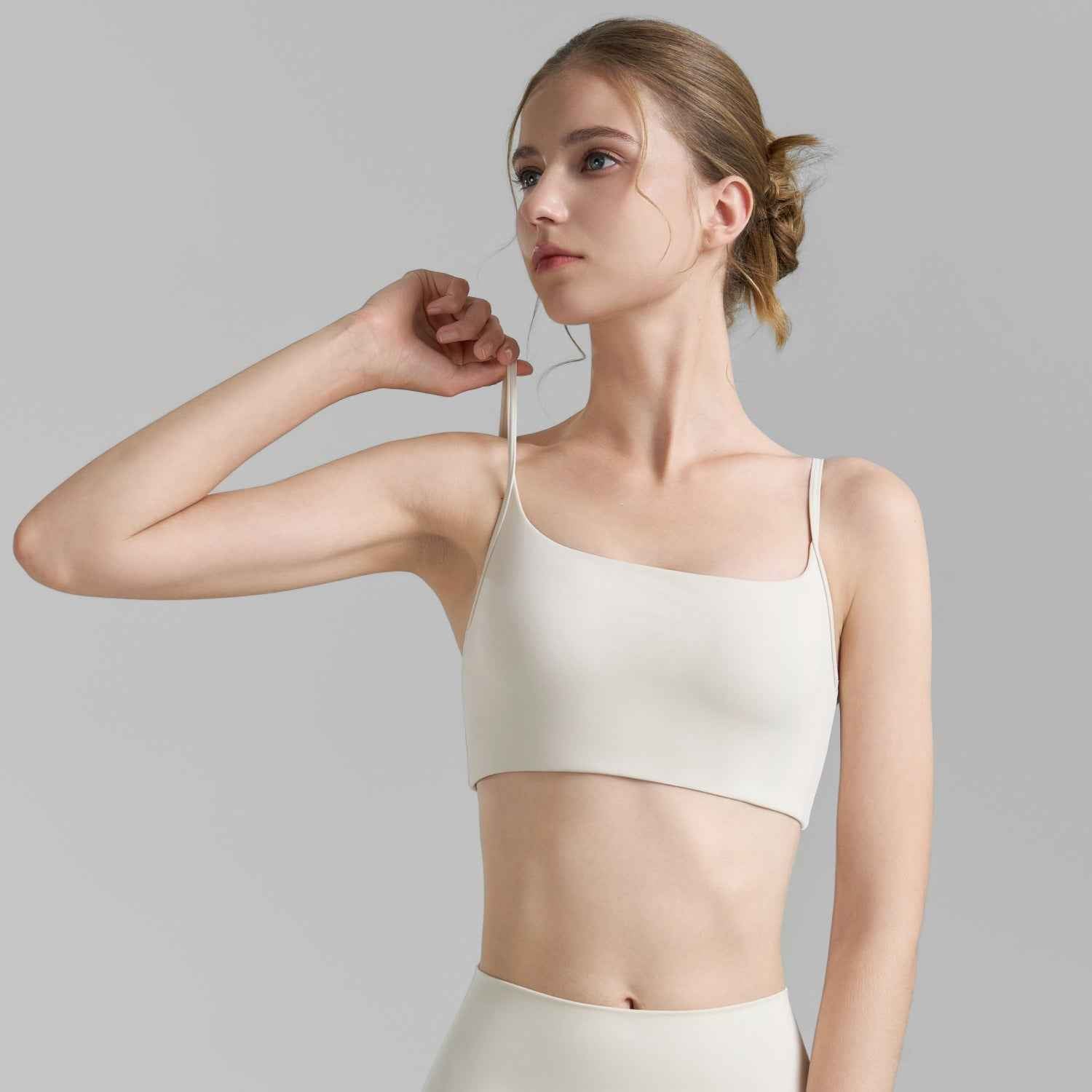 IFY Sports Double Strap Semi-fixed Cup Sports Bra U-shaped Back Fitness Vest
