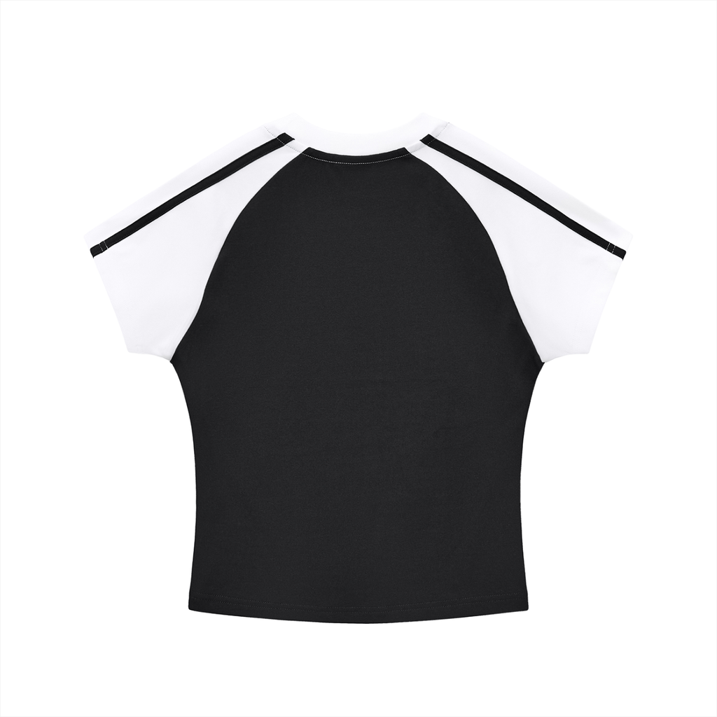 Chic Comfort: Bodycon Raglan Sleeve T-Shirt for Everyday Style