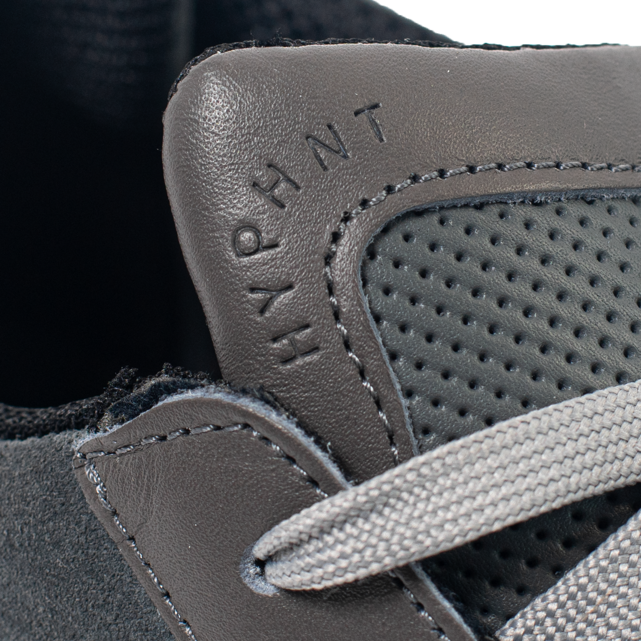 Road Runner Dark Ice Grey - IFY Sports