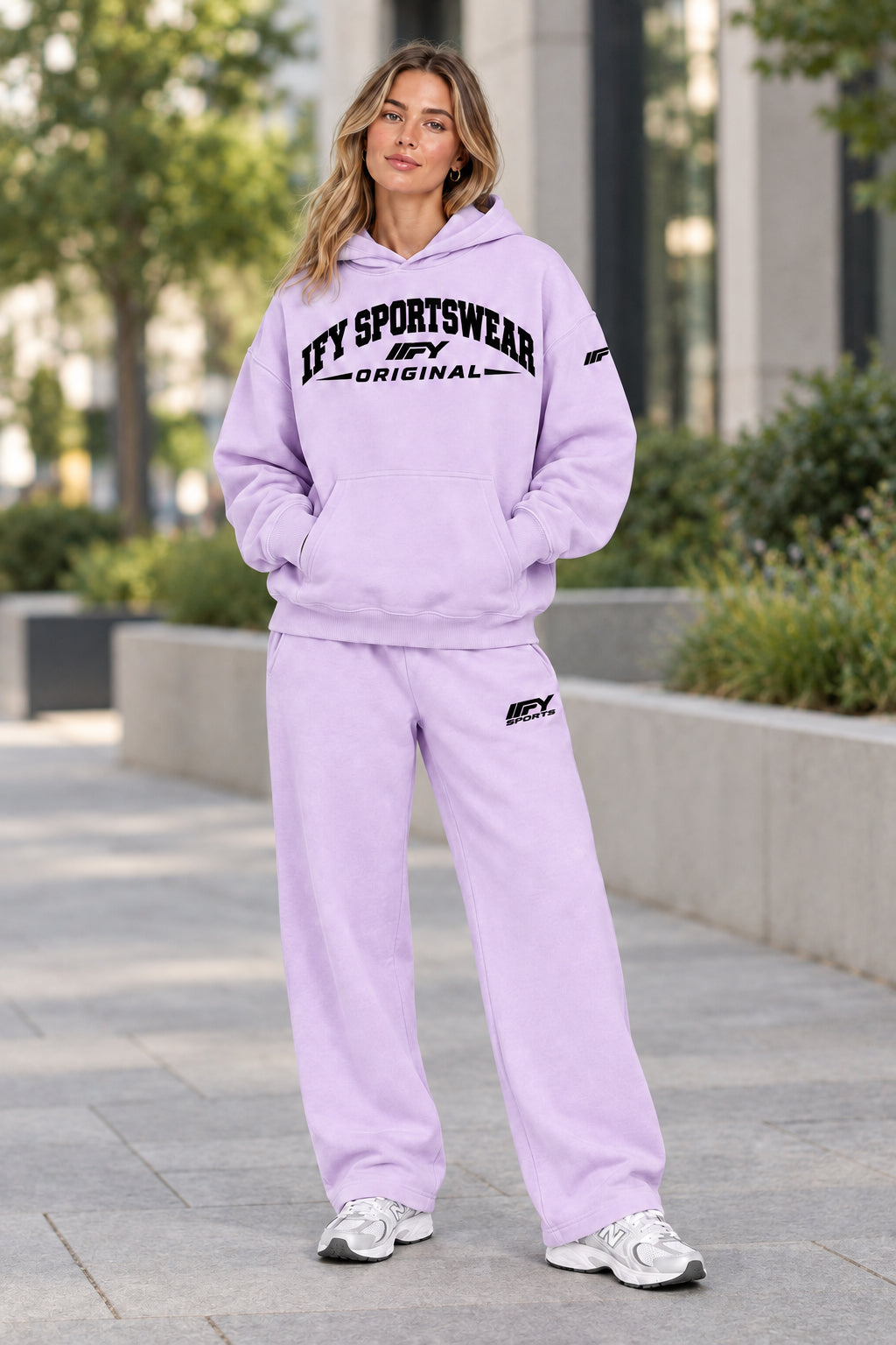 Oversized Boxy-Fit Fleece Hoodie
