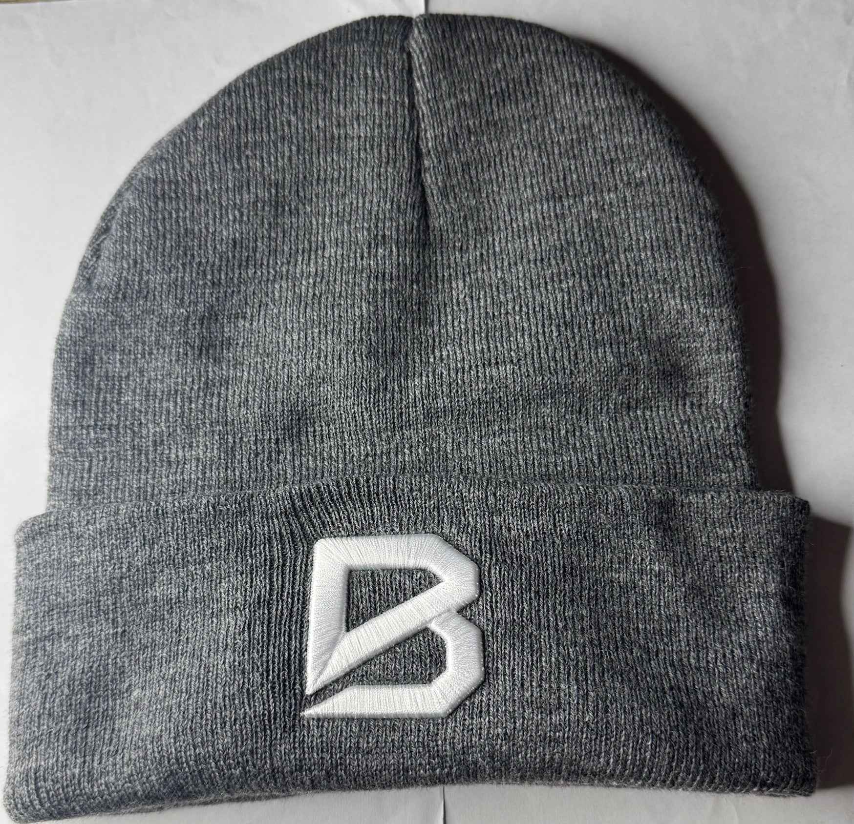 BRACE Beenie hats in Black/Grey/Beige/Navy