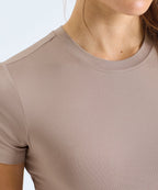 Ravar - Womens Fitted Performance Tee