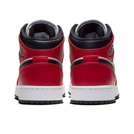 Jordan 1 Mid 'Chicago Black Toe'