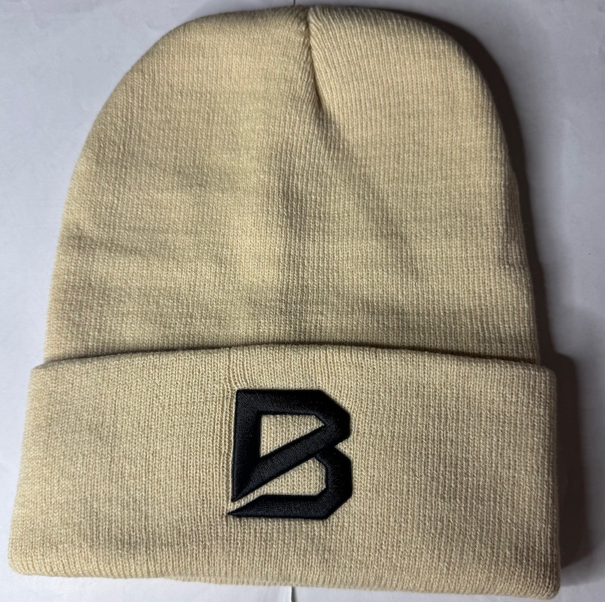 BRACE Beenie hats in Black/Grey/Beige/Navy