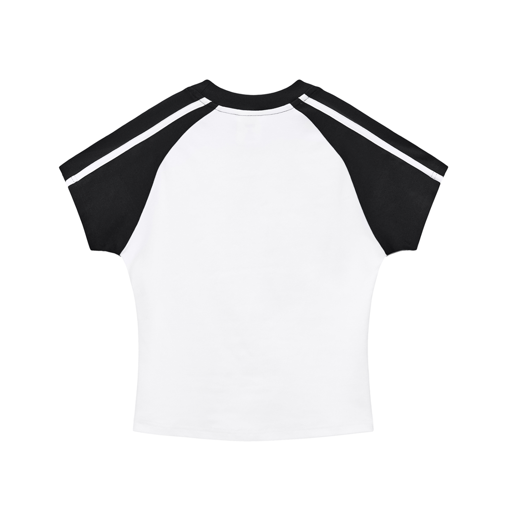 Chic Comfort: Bodycon Raglan Sleeve T-Shirt for Everyday Style