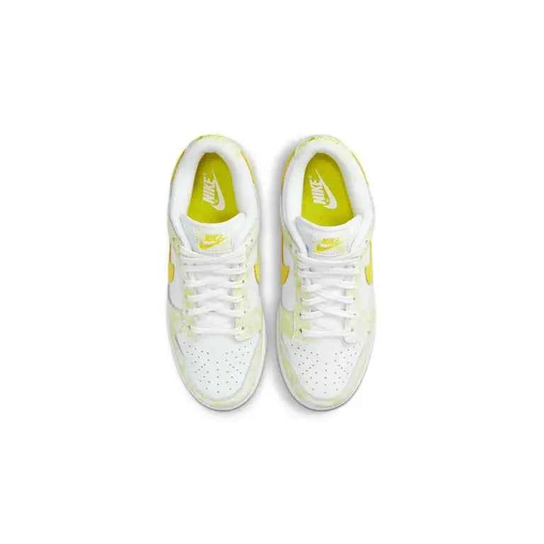 Nike Dunk Low 'Yellow Strike' (W)