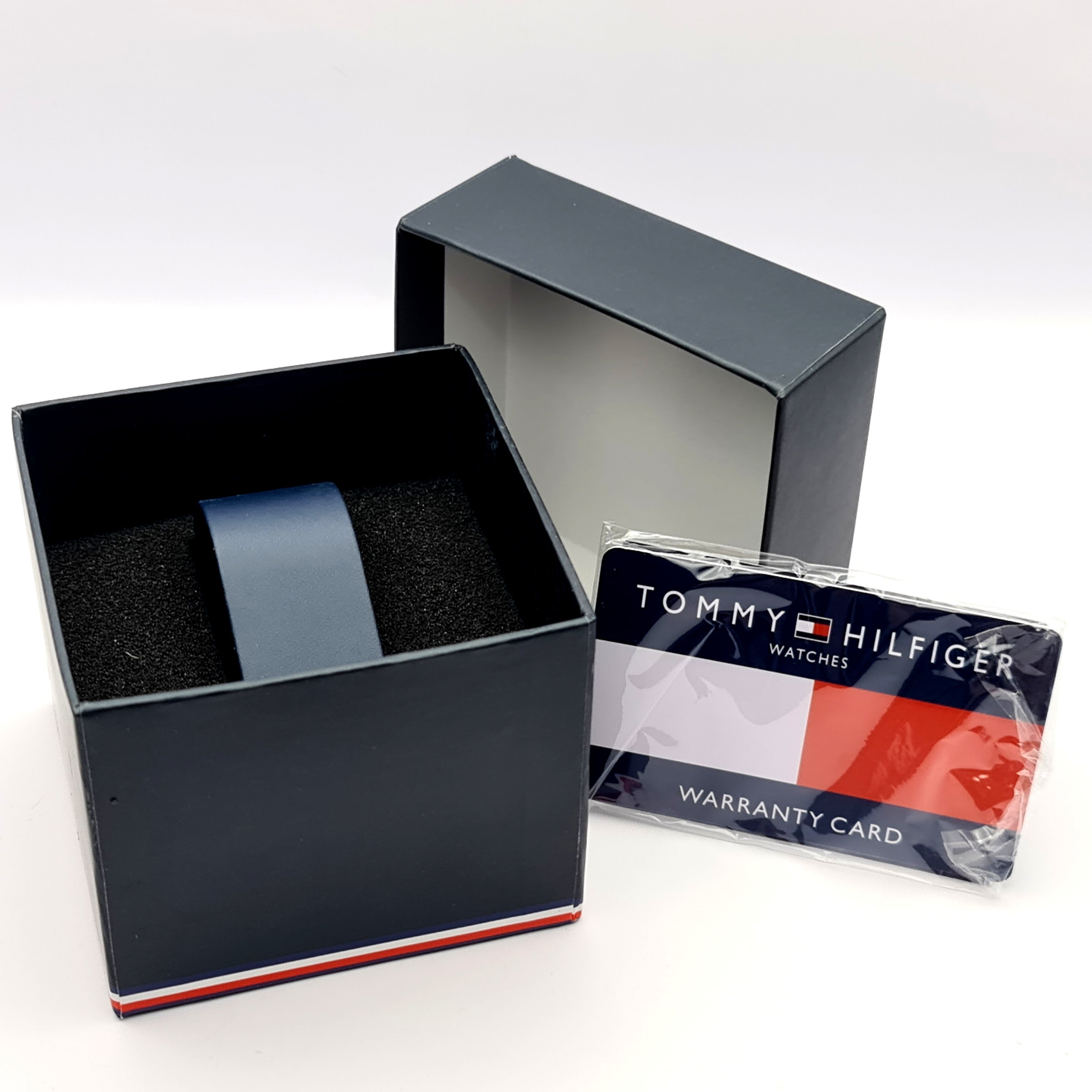 Tommy Hilfiger 1791722 Bank Men's Red Silicone Watch