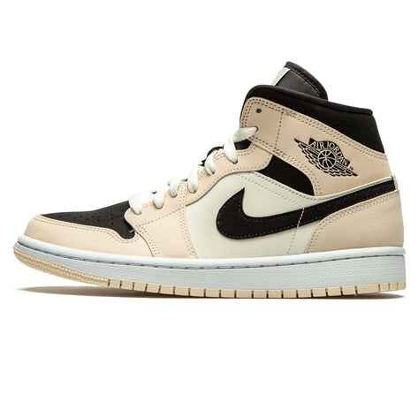 Jordan 1 Mid 'Guava' (W)